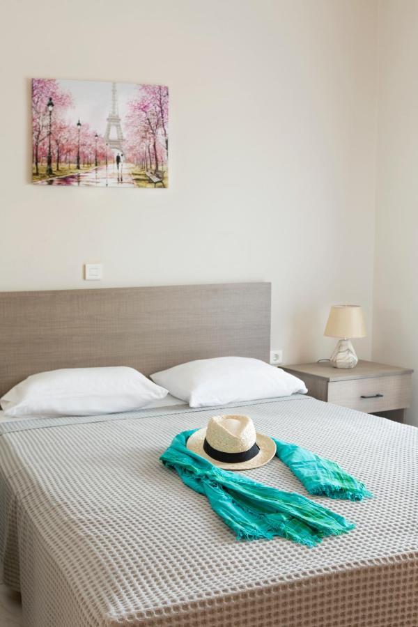 Kostas 2 Apartment ภายนอก รูปภาพ
