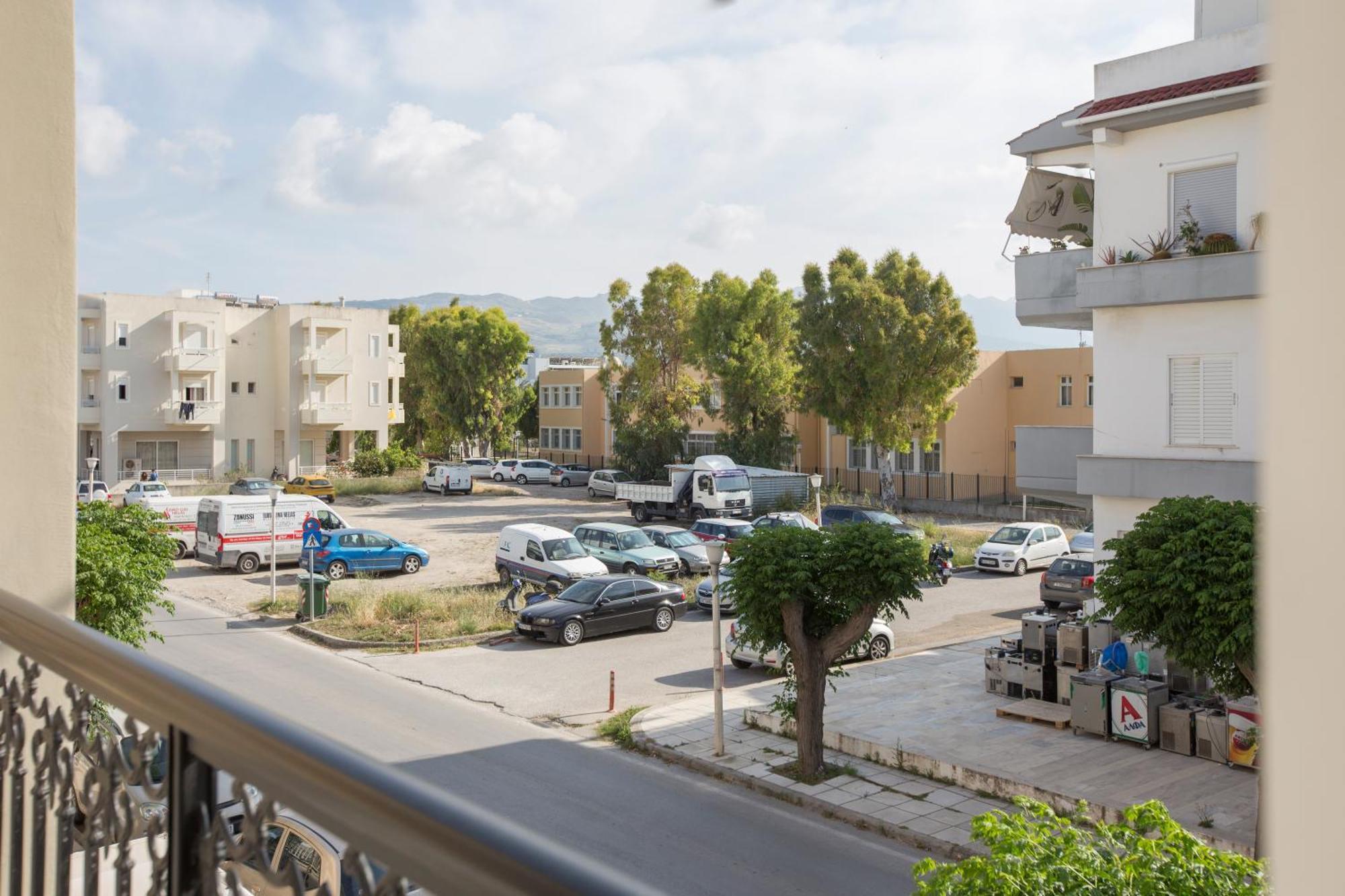 Kostas 2 Apartment ภายนอก รูปภาพ